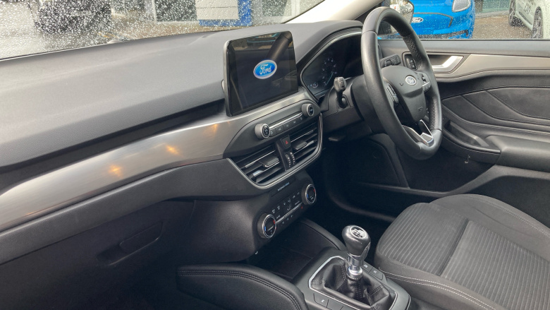 Ford Focus 1.0 EcoBoost 125 Titanium 5dr Petrol Hatchback